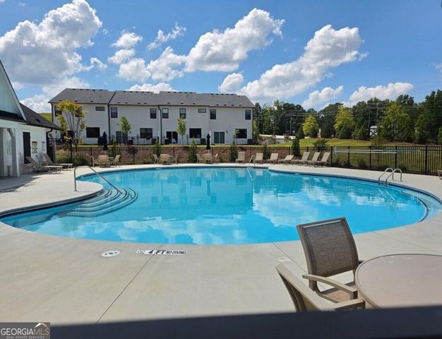 7429 Quinn Place, Flowery Branch, GA 30542