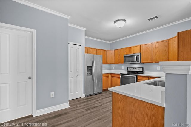 3981 Elizabeth Avenue, Canton Charter Township, MI 48188