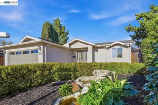 1565 Mendoza Ct, Pleasanton, CA 94566