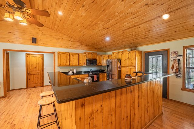 220 County Road 4577, Sulphur Springs, TX 75482