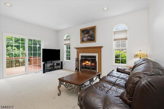 22 Bracken Hill Rd, Hardyston Twp., NJ 07419