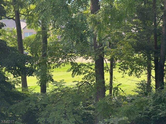 22 Bracken Hill Rd, Hardyston Twp., NJ 07419