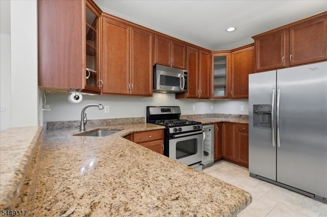 22 Bracken Hill Rd, Hardyston Twp., NJ 07419