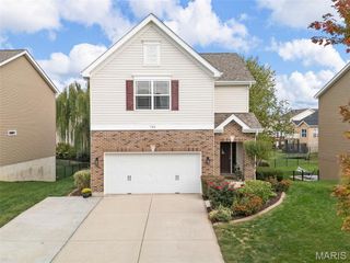 735 Sunset Lane, O'fallon, MO 63366