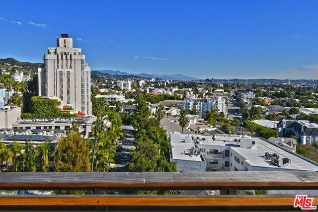 8420 Sunset Boulevard 403, West Hollywood, CA 90069