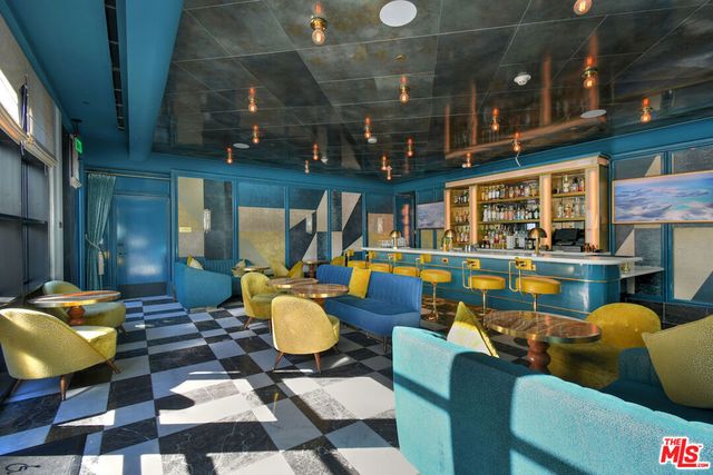 8420 Sunset Boulevard 403, West Hollywood, CA 90069