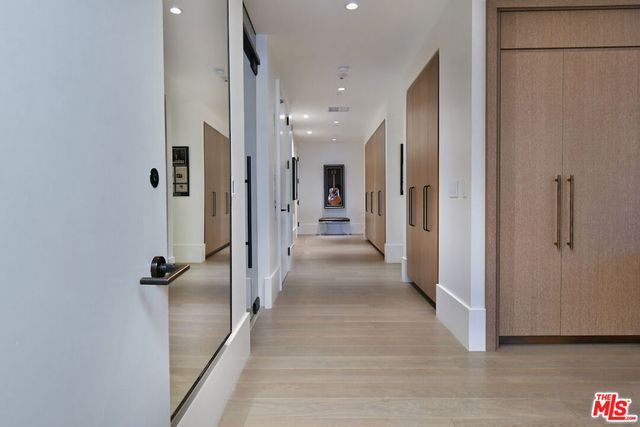 8420 Sunset Boulevard 403, West Hollywood, CA 90069