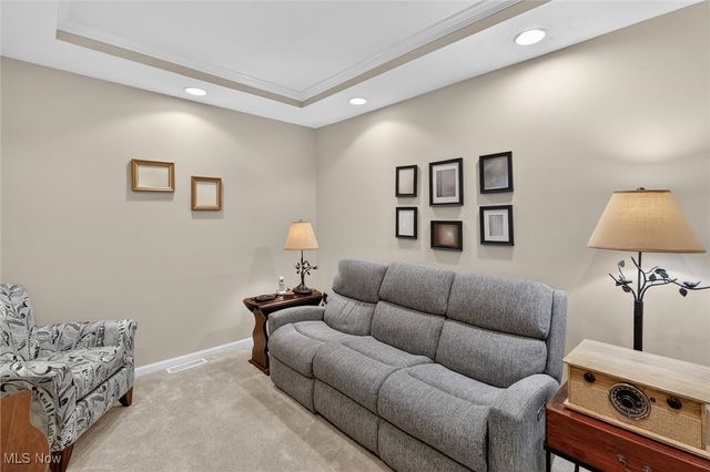 6873 Savannah Drive, North Ridgeville, OH 44039