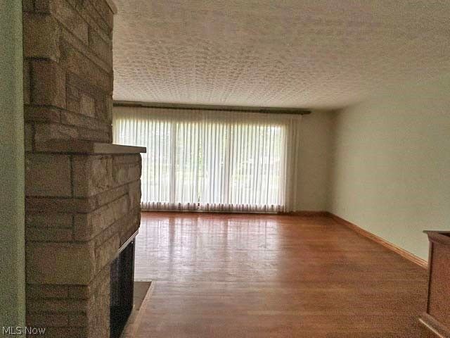 708 Fairwood Road, New Franklin, OH 44319