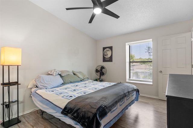 14733 NORWOOD OAKS DRIVE 201, Tampa, FL 33613