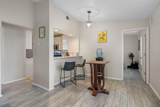 14733 NORWOOD OAKS DRIVE 201, Tampa, FL 33613