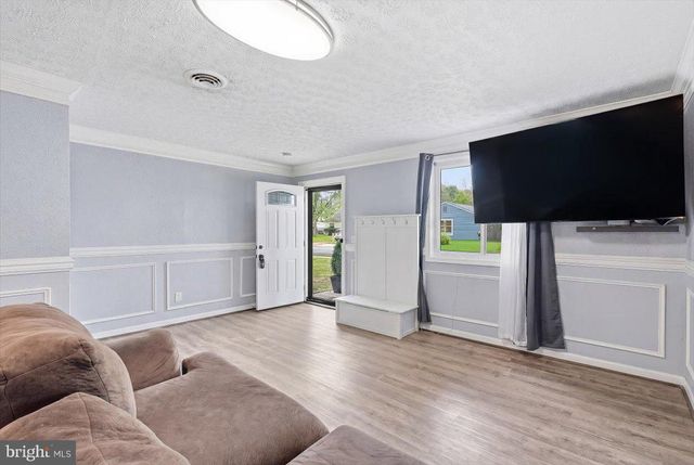 1715 SAUNDERS WAY, Glen Burnie, MD 21061