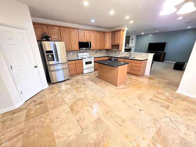 1056 Woodfield Court, Greenwood, IN 46143