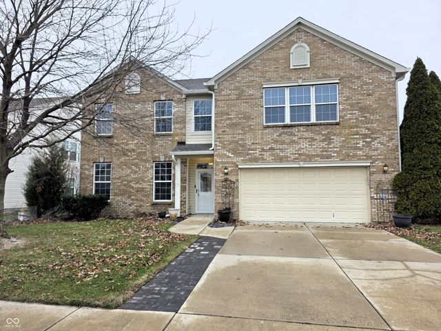 1056 Woodfield Court, Greenwood, IN 46143