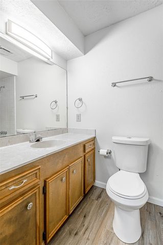 121 Elmwood Street, Huntsville, TX 77320