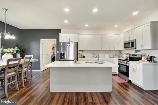 13 BENTLEY CT, York Haven, PA 17370