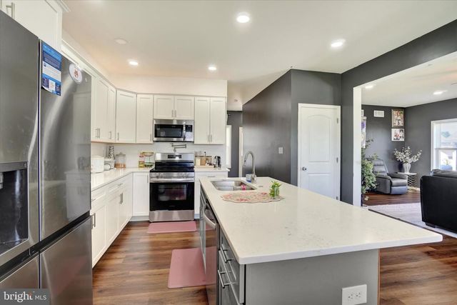 13 BENTLEY CT, York Haven, PA 17370