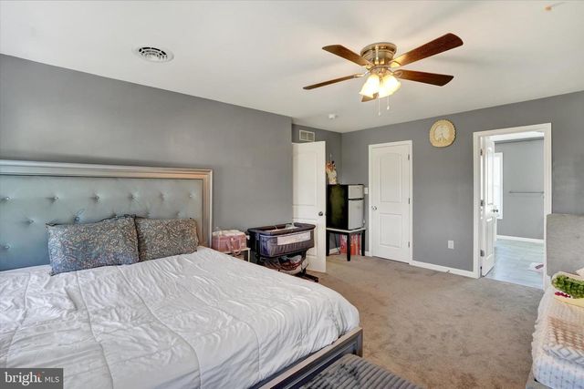 13 BENTLEY CT, York Haven, PA 17370