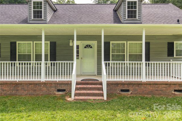 1738 Charlotte Highway, Lancaster, SC 29720