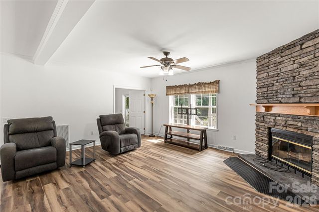 1738 Charlotte Highway, Lancaster, SC 29720