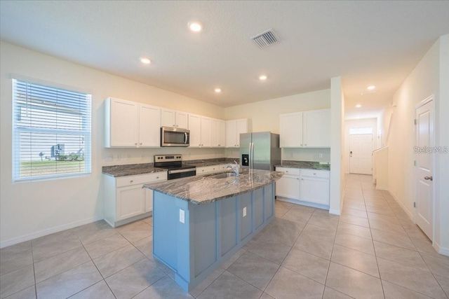 1926 PLEASANT MAPLE COURT, Bradenton, FL 34211