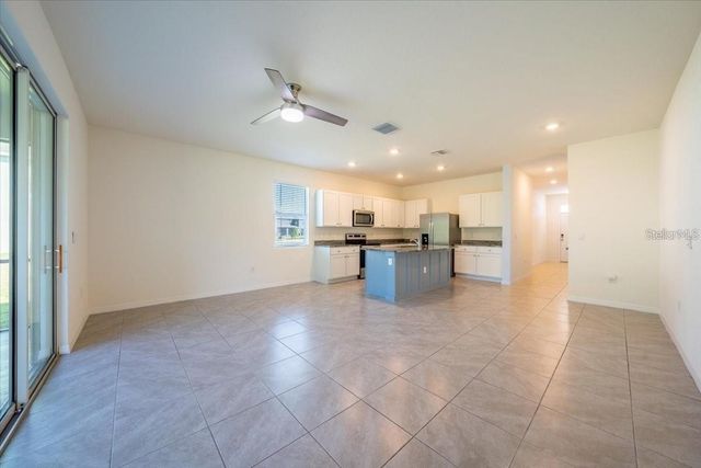 1926 PLEASANT MAPLE COURT, Bradenton, FL 34211