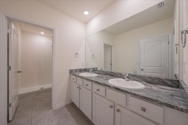 1926 PLEASANT MAPLE COURT, Bradenton, FL 34211