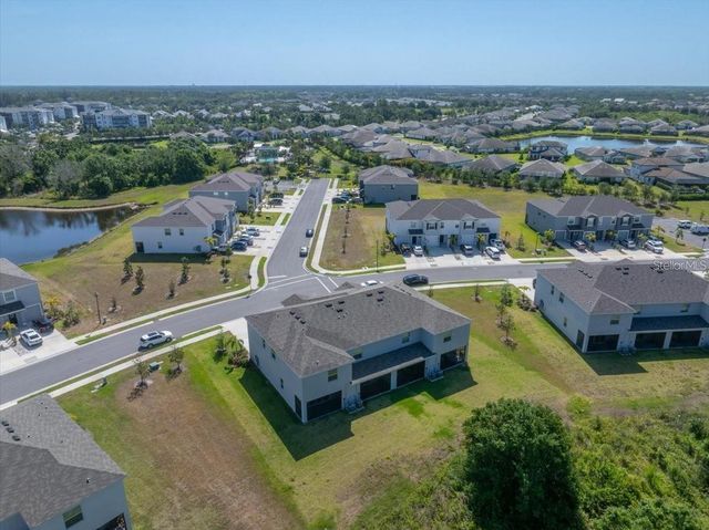 1926 PLEASANT MAPLE COURT, Bradenton, FL 34211