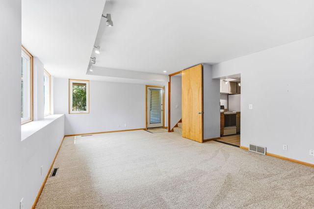 760 1st Avenue NW, New Brighton, MN 55112