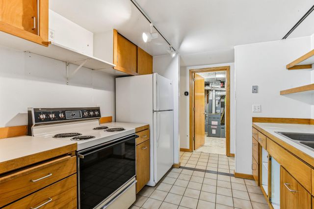 760 1st Avenue NW, New Brighton, MN 55112