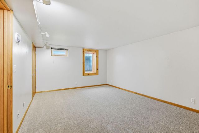 760 1st Avenue NW, New Brighton, MN 55112