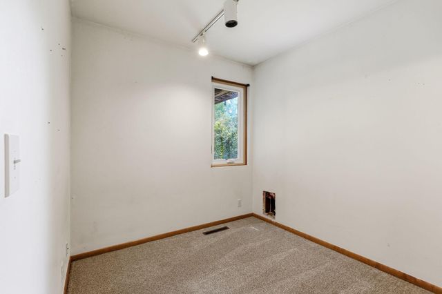 760 1st Avenue NW, New Brighton, MN 55112