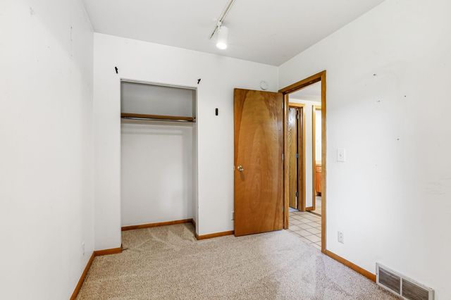 760 1st Avenue NW, New Brighton, MN 55112