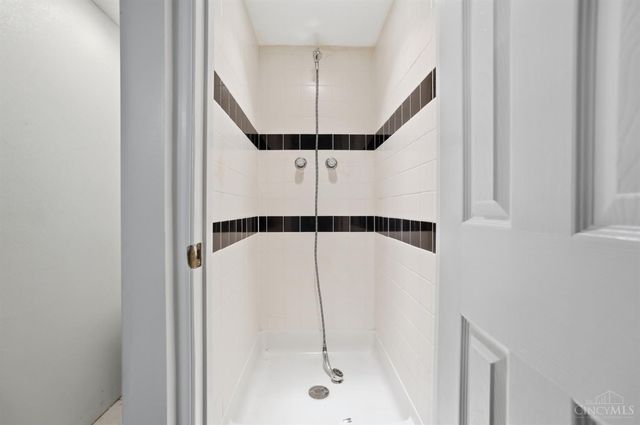 5188 Orangelawn Drive, Delhi Twp, OH 45238