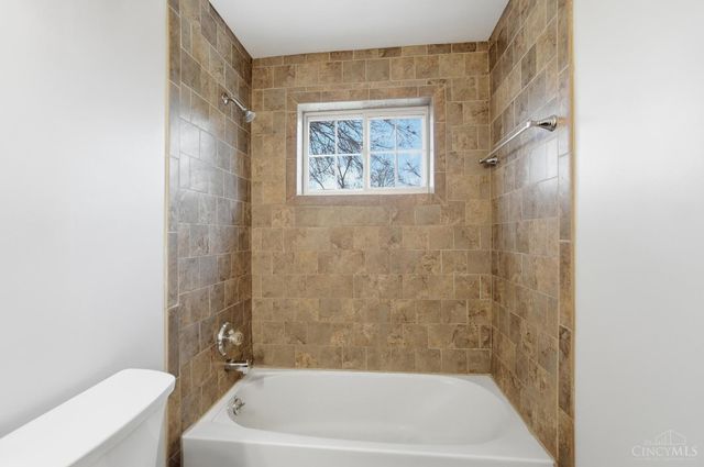 5188 Orangelawn Drive, Delhi Twp, OH 45238