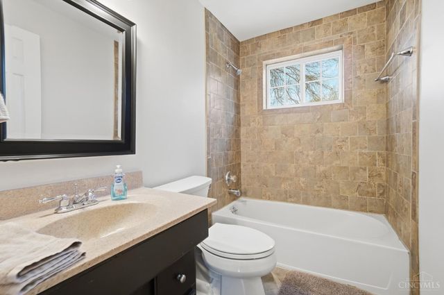 5188 Orangelawn Drive, Delhi Twp, OH 45238