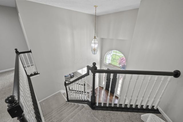 2086 Stargrass Avenue, Grove City, OH 43123