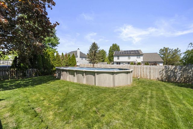 2086 Stargrass Avenue, Grove City, OH 43123