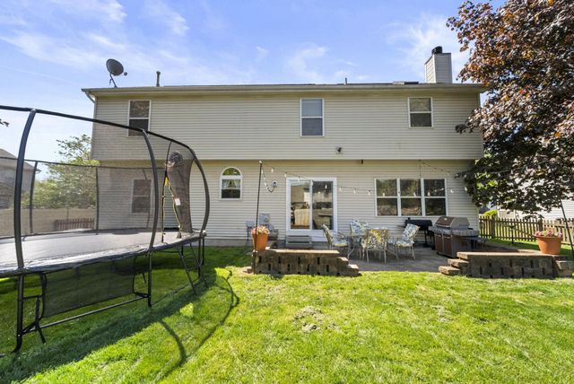 2086 Stargrass Avenue, Grove City, OH 43123