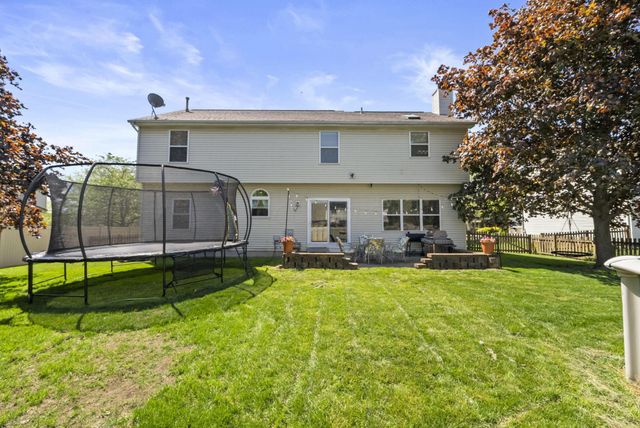 2086 Stargrass Avenue, Grove City, OH 43123