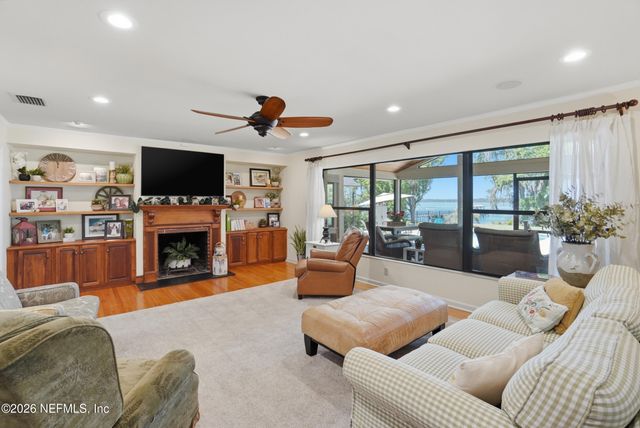 291 HICKORY ACRES Lane, St. Johns, FL 32259