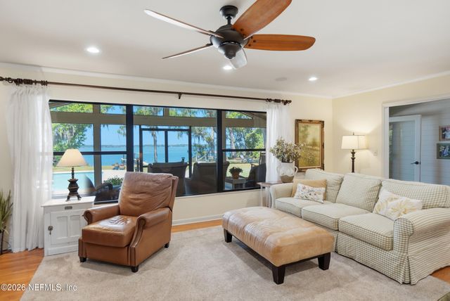 291 HICKORY ACRES Lane, St. Johns, FL 32259