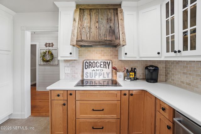 291 HICKORY ACRES Lane, St. Johns, FL 32259