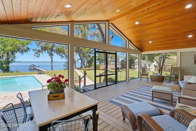 291 HICKORY ACRES Lane, St. Johns, FL 32259