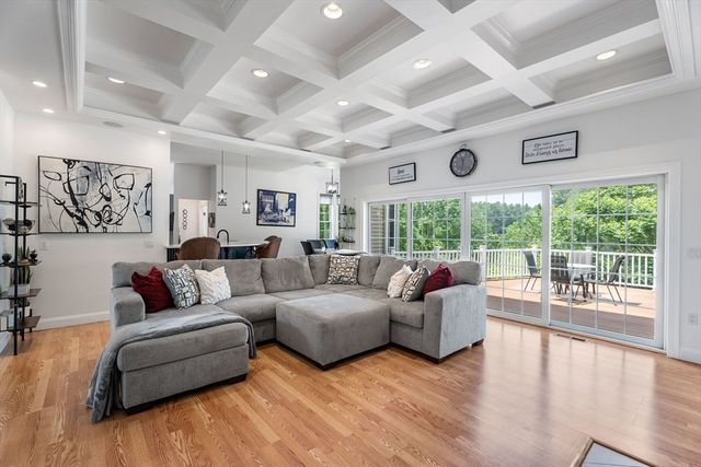 31 Cedar Street, North Reading, MA 01864