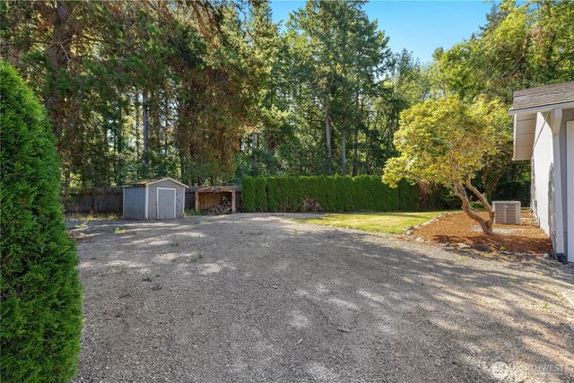 125 41st Avenue NE, Olympia, WA 98506
