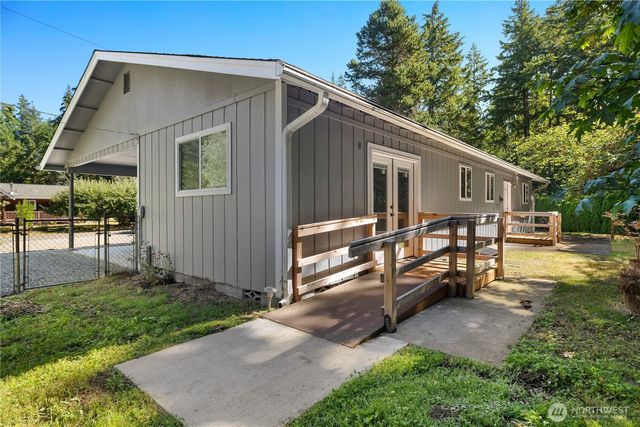 125 41st Avenue NE, Olympia, WA 98506