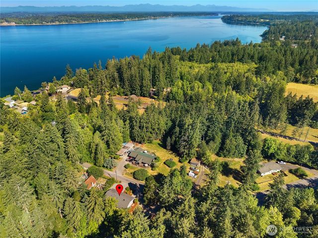 125 41st Avenue NE, Olympia, WA 98506
