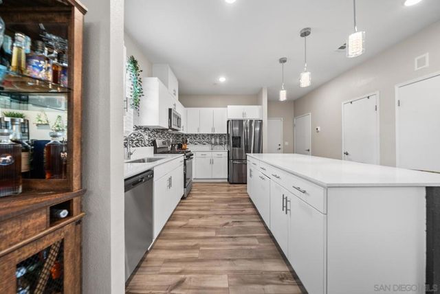 5223 Surfwalk 111, San Diego, CA 92154