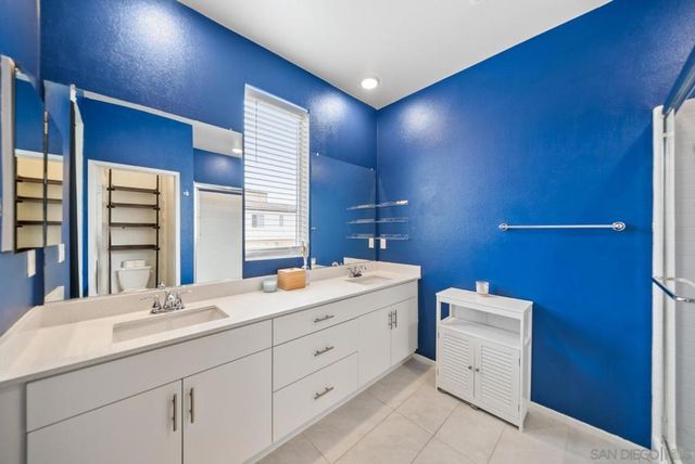 5223 Surfwalk 111, San Diego, CA 92154